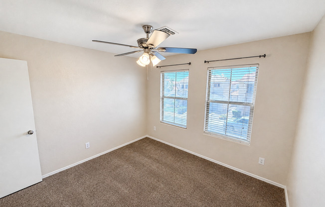 3 beds, 2.5 baths, $1,994