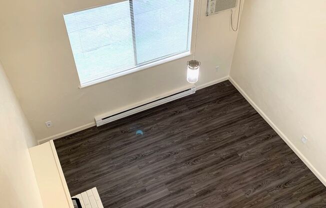 2 beds, 1 bath, 820 sqft, $1,550, Unit 1522D