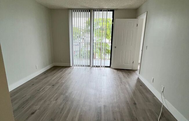 1 bed, 1 bath, $1,550, Unit #7-21