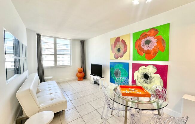1 bed, 1 bath, $2,300, Unit Unit 1031