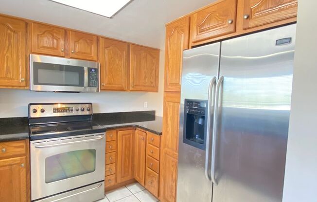 2 beds, 2 baths, $1,550