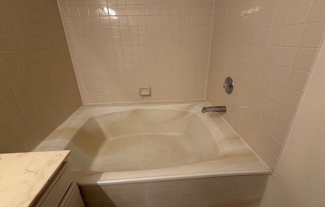 2 beds, 2 baths, $1,395, Unit # 2248