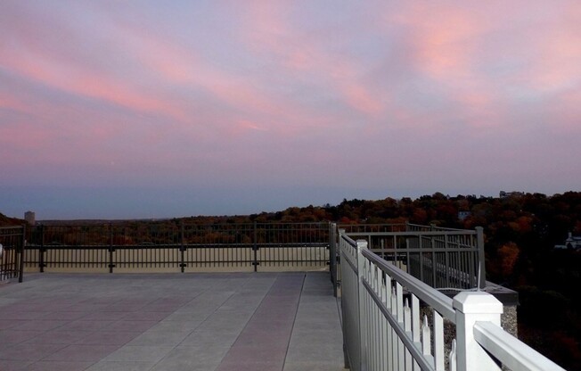 1 bed, 1 bath, 684 sqft, $3,050, Unit 420