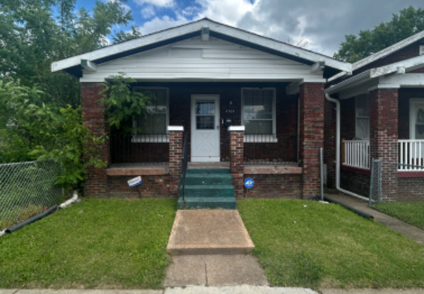 4564 EMERSON