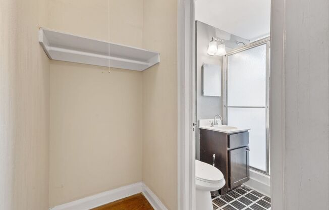 Studio, 1 bath, 442 sqft, $721, Unit 705