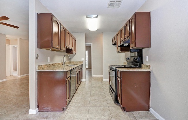 3 beds, 2 baths, $1,475