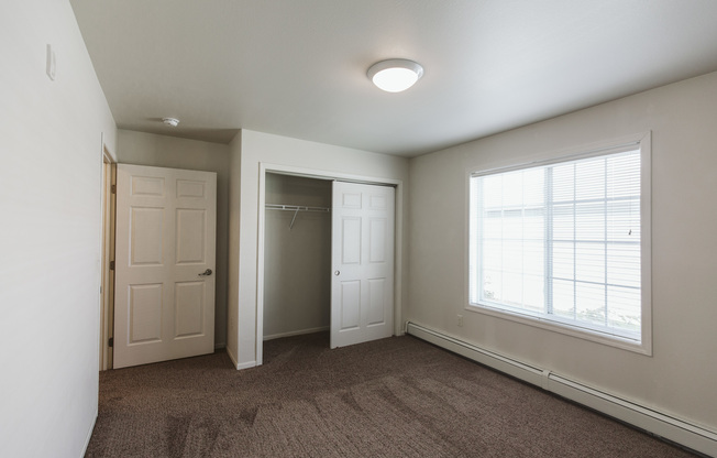 3 beds, 2 baths, 1,251 sqft, $1,550, Unit 4420-110