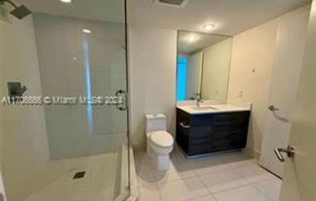 2 beds, 2 baths, 1,165 sqft, $4,500, Unit 1100 S Miami Ave # 19-10 (A11706566)