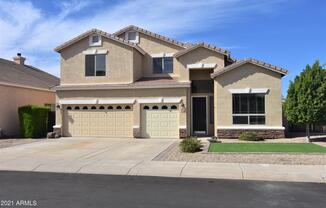768 E IRMA LN