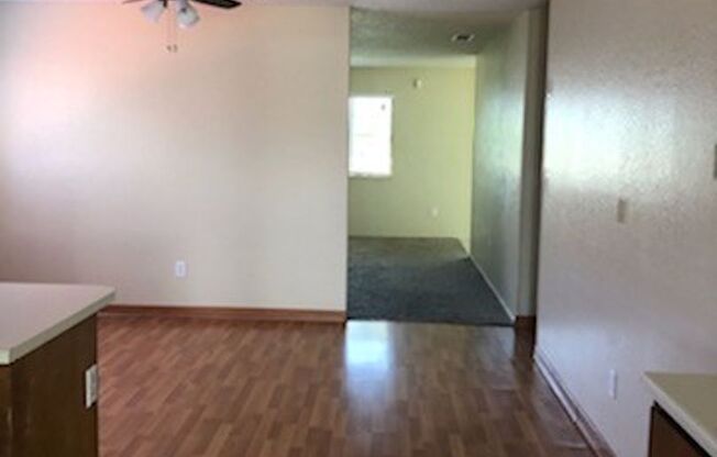 3 beds, 2 baths, $2,300