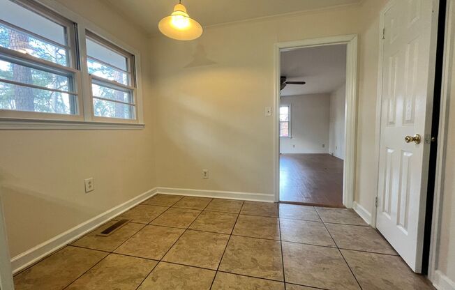 3 beds, 1 bath, $1,200