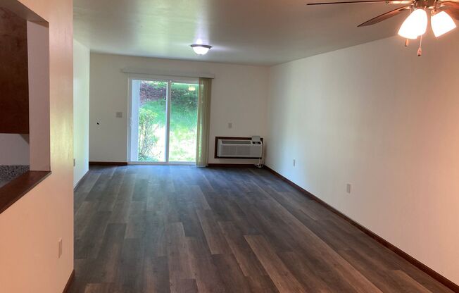 2 beds, 2 baths, 1,040 sqft, $1,825, Unit 3148-308