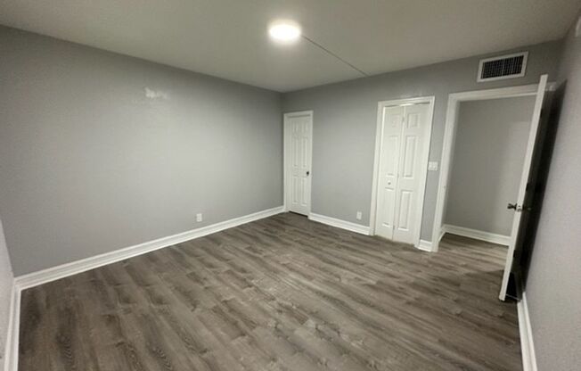 2 beds, 2 baths, 1,050 sqft, $1,995, Unit 103