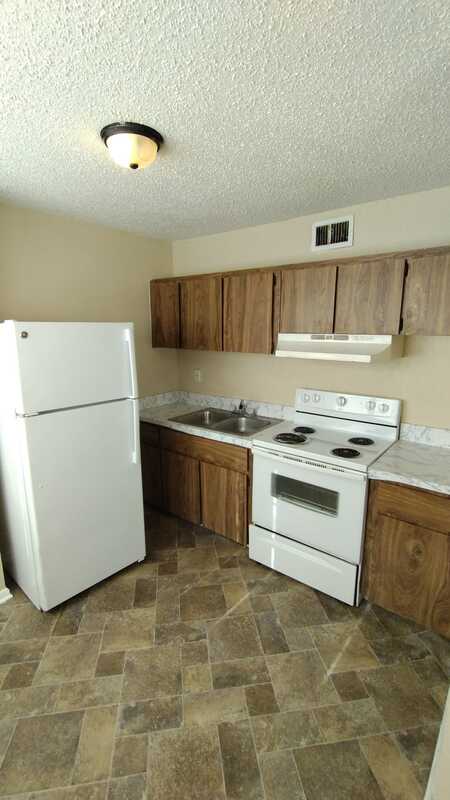 1823 W 6 ST