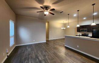 3 beds, 2 baths, $1,595