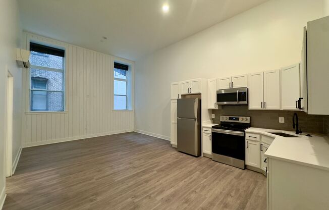 211 SAINT PAUL PL