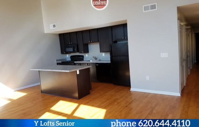 2 beds, 2 baths, 1,438 sqft, $1,100, Unit 113