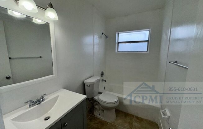 2 beds, 1 bath, 848 sqft, $1,795, Unit 6