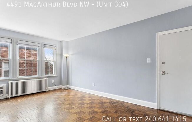 4491 MacArthur Blvd NW Apt 304