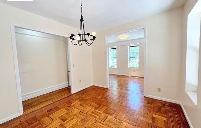 35 CENTRAL PARK N