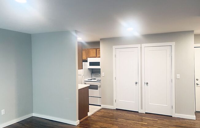 1 bed, 1 bath, 525 sqft, $995, Unit 3060-410