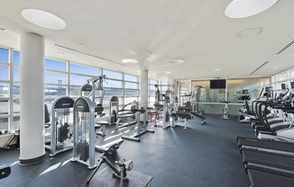 1 bed, 1 bath, 813 sqft, $6,450, Unit 21B