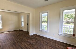 2 beds, 1 bath, $875