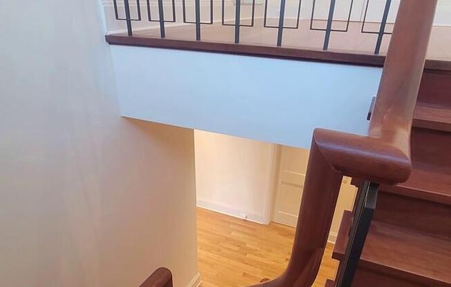 6 beds, 4.5 baths, 6,000 sqft, $55,000, Unit PHA