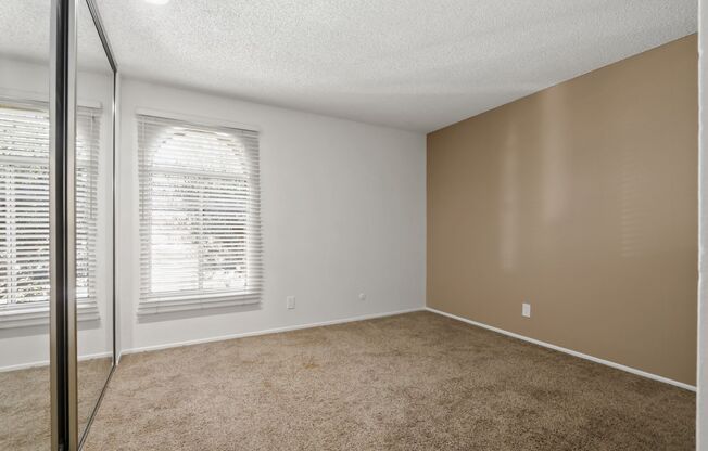 300 W Grand Ave