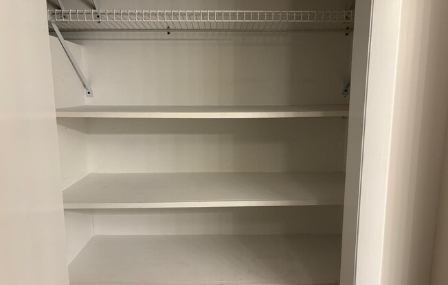 1 bed, 1 bath, 800 sqft, $2,300, Unit 502