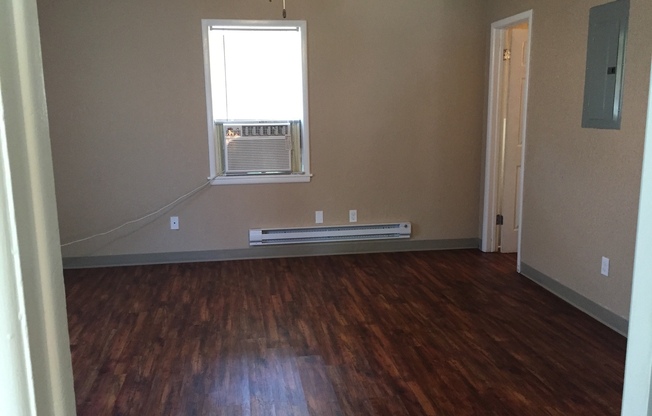 1 bed, 1 bath, $585, Unit 4729