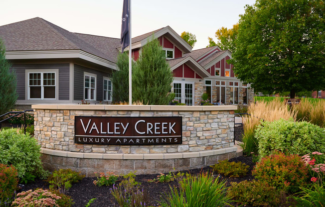 Valley Creek Apartments