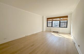160 E 91 ST