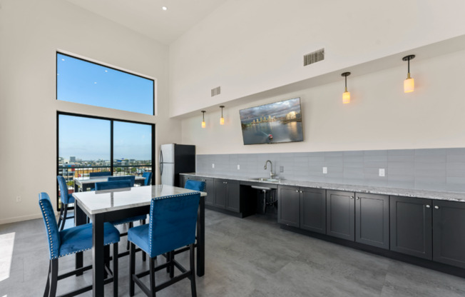 Studio, 1 bath, 436 sqft, $2,395, Unit Unit 215