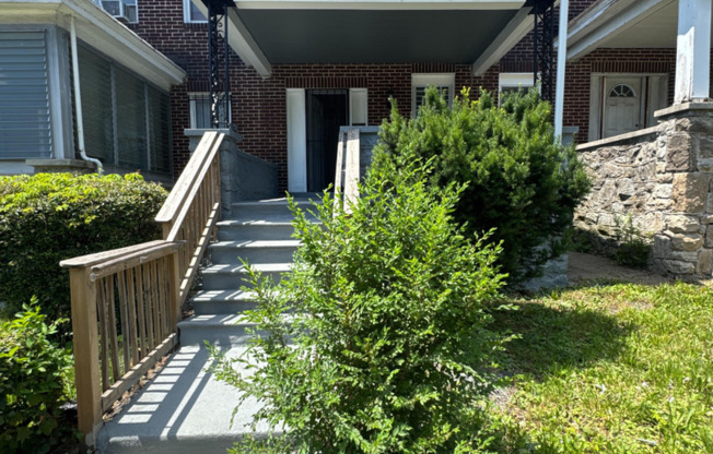 Updated 4 Bedroom Home in the Heart of Baltimore