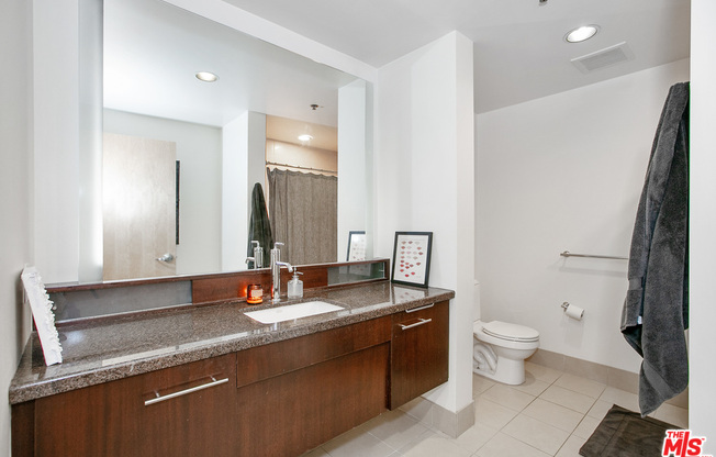 1 bed, 1 bath, 1,100 sqft, $2,850, Unit 506