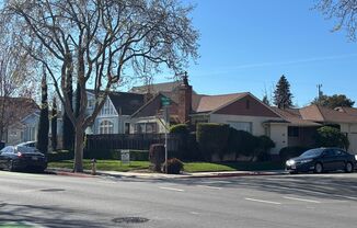 G1 | 170-172 12th Avenue*