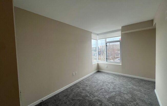 2 beds, 2 baths, 874 sqft, $2,150, Unit NK-214