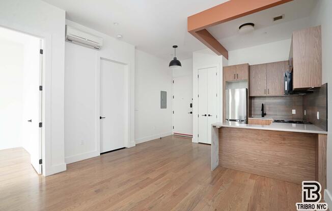109 BRUCKNER BLVD