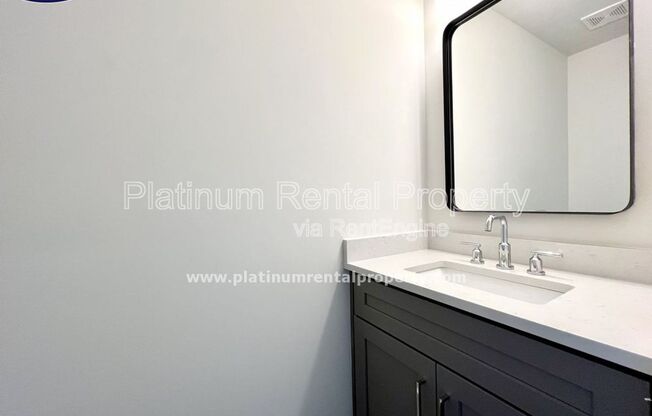 3 beds, 2.5 baths, 1,634 sqft, $2,899, Unit 19