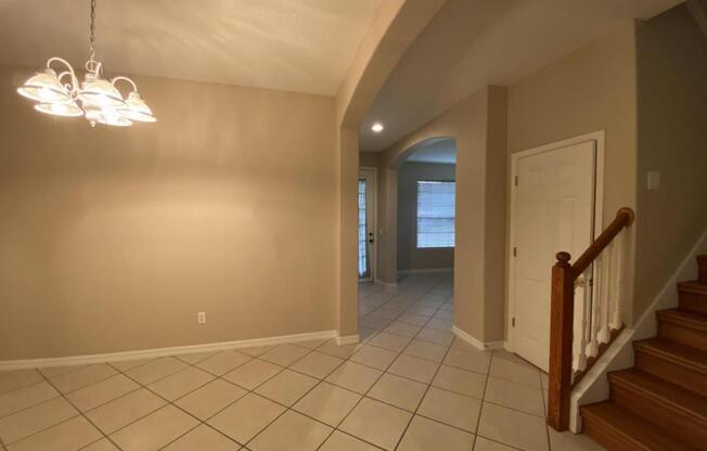 4 beds, 2 baths, 2,301 sqft, $2,350