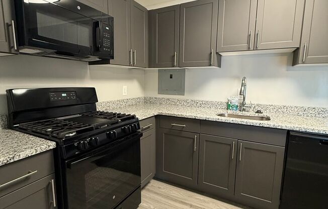 Hewitt Gardens Apartments