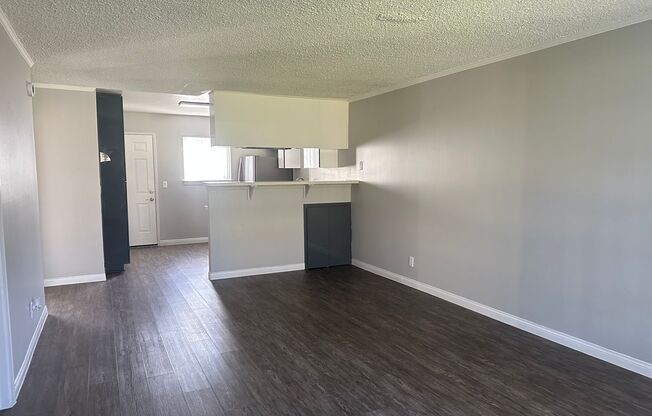 2 beds, 1.5 baths, 866 sqft, $3,075, Unit 801H4