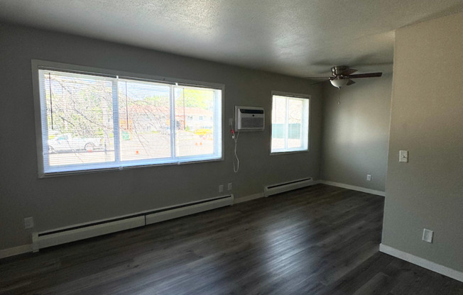 1 bed, 1 bath, 750 sqft, $1,099, Unit 3310-11