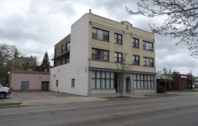 1413-15 HOWARD STREET