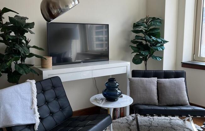 Studio, 1 bath, $4,600, Unit 6M