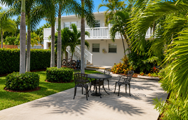 225 Ocean Breeze Lake Worth, FL 33460