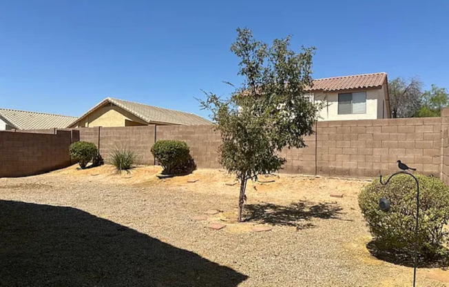 3 beds, 2 baths, $1,750