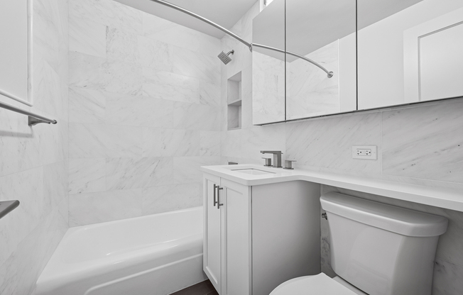 Studio, 1 bath, 780 sqft, $5,000, Unit 1516