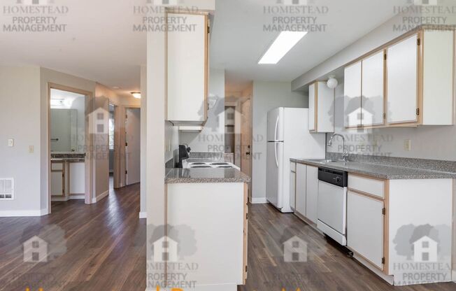 2 beds, 1 bath, 982 sqft, $1,299, Unit VISTA RIDGE